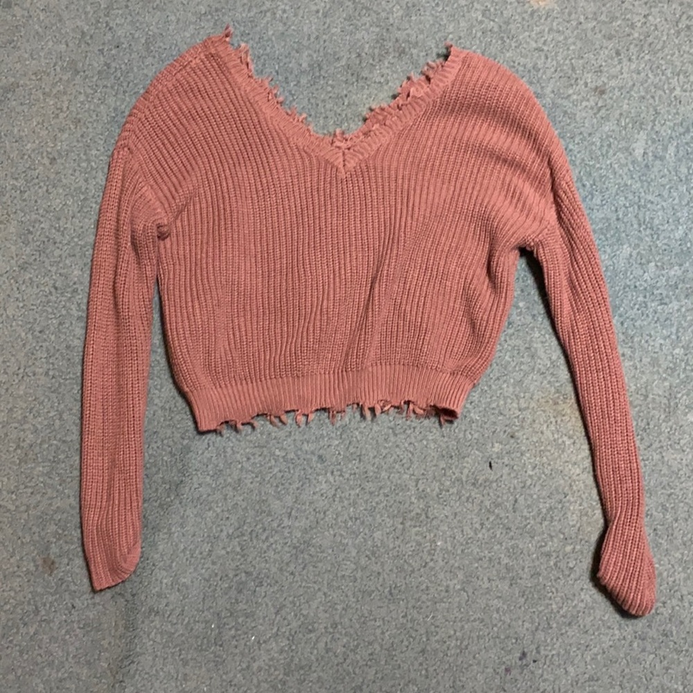 V-neck cropped sweater